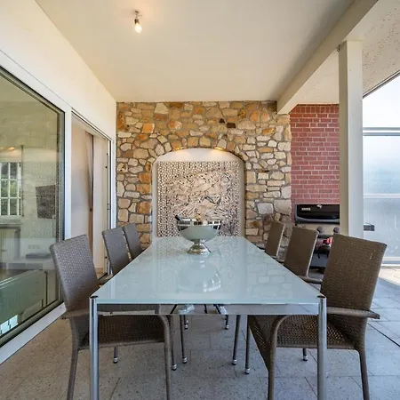 아파트 Reet Am Rhein - Chateau *