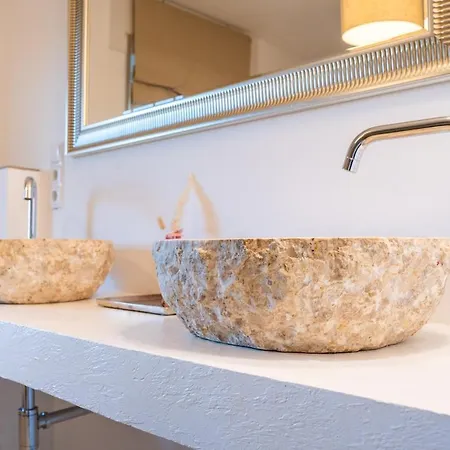 Reet Am Rhein - Chateau *